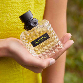 Die Essenz italienischer Eleganz: Ein Blick auf Valentinos ikonische Parfums