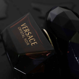 Die besten Parfums mit Rosennoten: Klassisch, romantisch, zeitlos