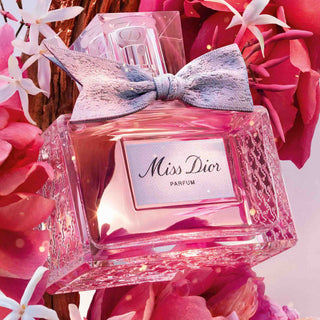 Dior Miss Dior Parfum: Die sinnlichere, tiefere Evolution eines Klassikers