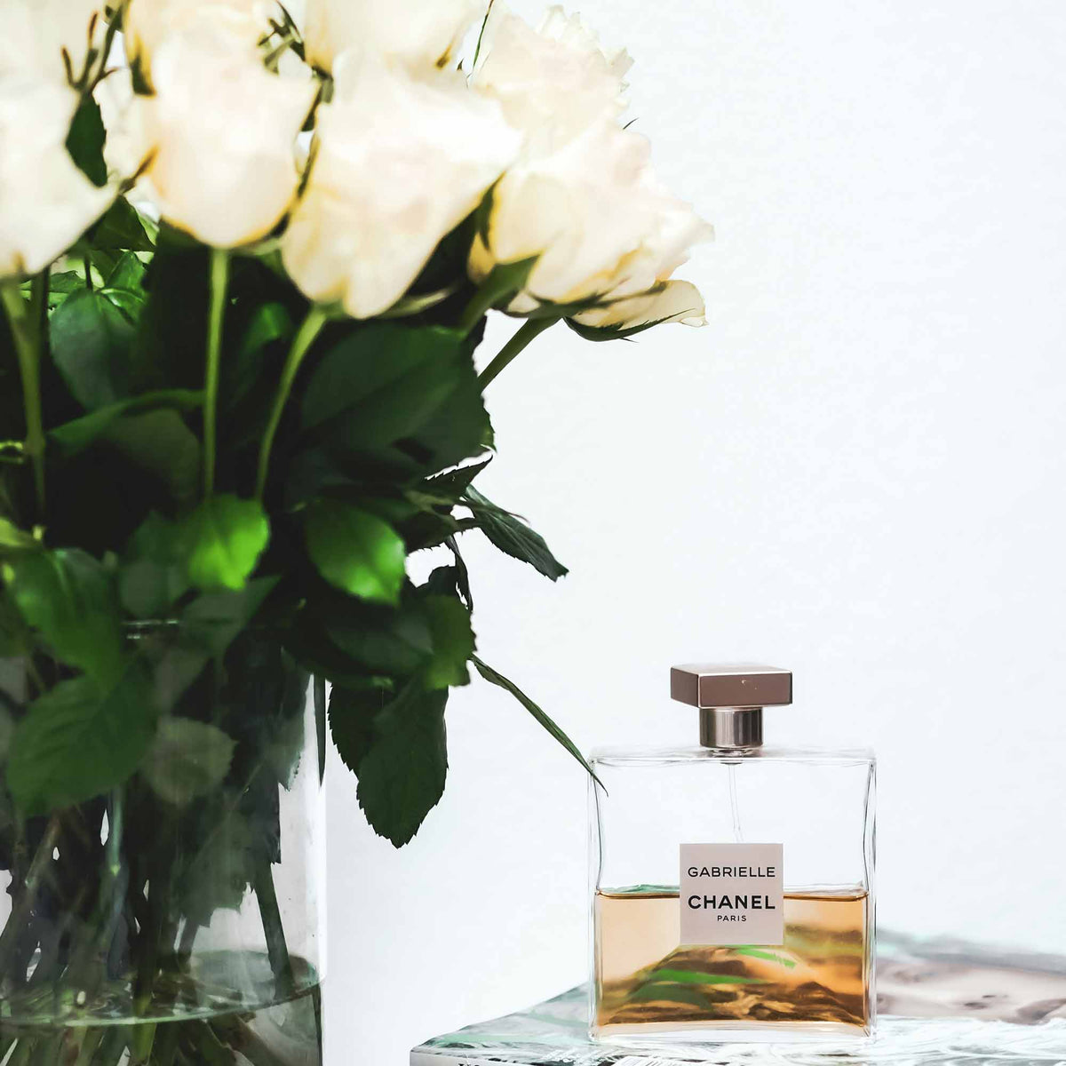 Duft-Layering: So kreieren Sie Ihre persönliche Parfum-Signatur