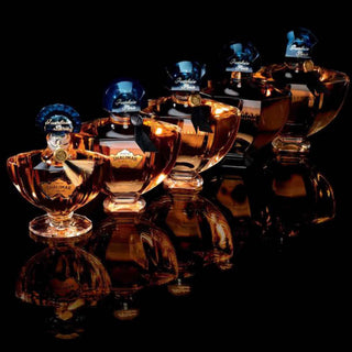 Parfum-Ikonen der Geschichte: Düfte, die Epochen geprägt haben