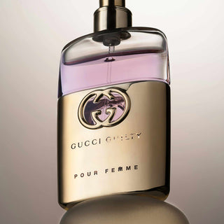 Wie lange hält Parfum wirklich? Die Haltbarkeit von Düften erklärt