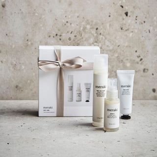 Meraki Geschenkbox Das Feuchtigkeits-Set - Gesichtspflege 311060402-Facial Cleansing Kits-Meraki-F/Cream 50ml + Serum 30ml + Multi Balm 30ml-MyScent